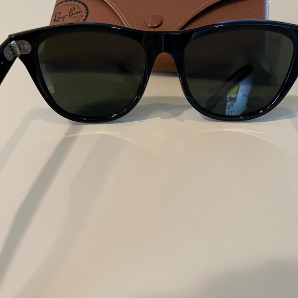 Ray Ban Wayfarer - Picture 5 of 6